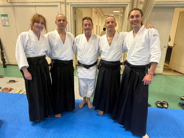 (ENG ver below) Kolejny aiki city break, tym razem Berlin i seminarium z shihanem Christianem Tissier. Było krótko, intensywnie, ale zdecydowanie warto. Brzmi to jak idealny przepis na weekend (a przynajmniej jego część).Dlatego tak, to już kolejny taki wyjazd. I wygląda na to, że nie ostatni :-).Już za tydzień, 24-25.10,  zapraszamy do Krakowa gdzie ponownie będzie można spotkać shihana Tissier na macie. I wygląda na to, że i my tam będziemy, w keikogi się przebierzemy i na matę wyjdziemy...----Another Aiki city break - this time in Berlin - and a seminar with Shihan Christian Tissier. It was short and intense, but definitely worth it. Sounds like the perfect recipe for a weekend (or at least part of one).So yes, this is yet another trip like that. And it looks like it won’t be the last :-).Just one week from now, we invite you to Kraków, where you’ll once again have the chance to meet Shihan Tissier on the mat. And it looks like we’ll be there too - we’ll change into our keikogi and step onto the mat...#aikido  #aikidolife #aikidolifestyle #christiantissier #berlin #aikidoseminar #neverstoplearning